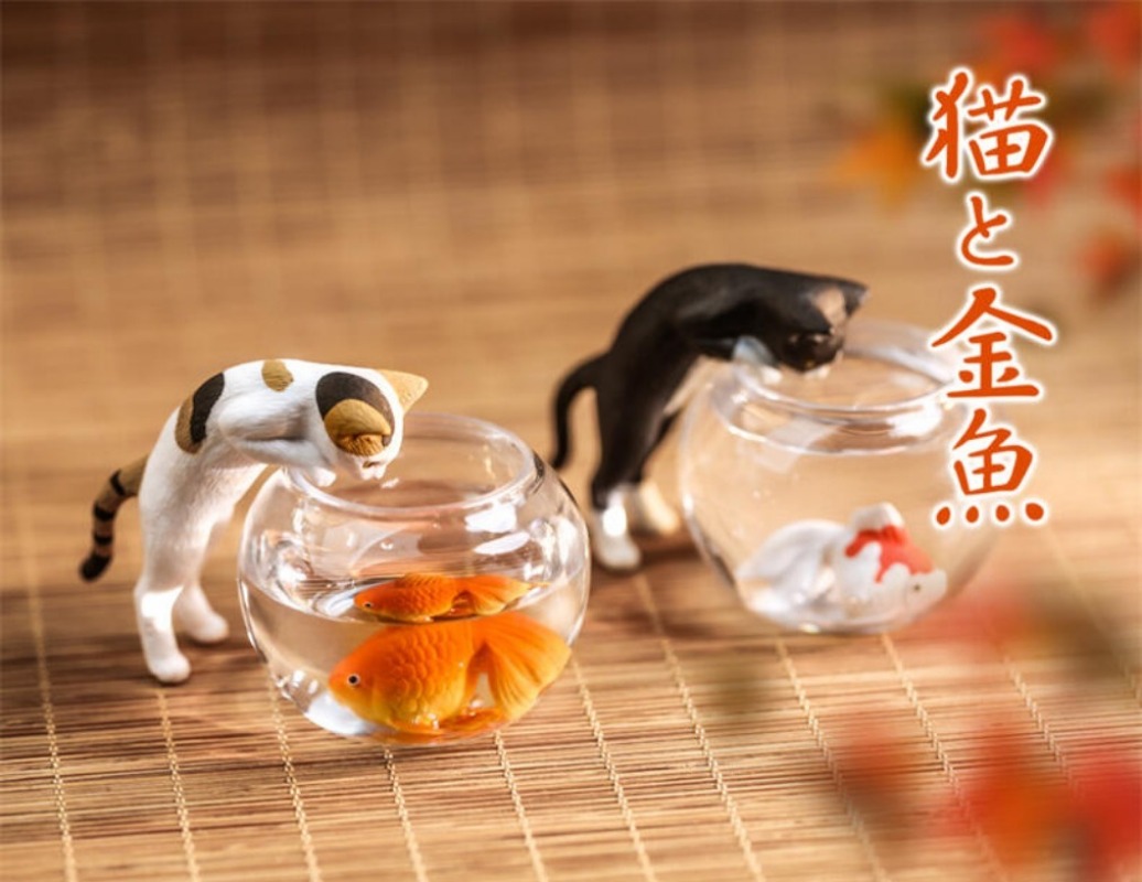 Original capsule toys cute kaw - Fish Toys For Aquarium avaliação e preço